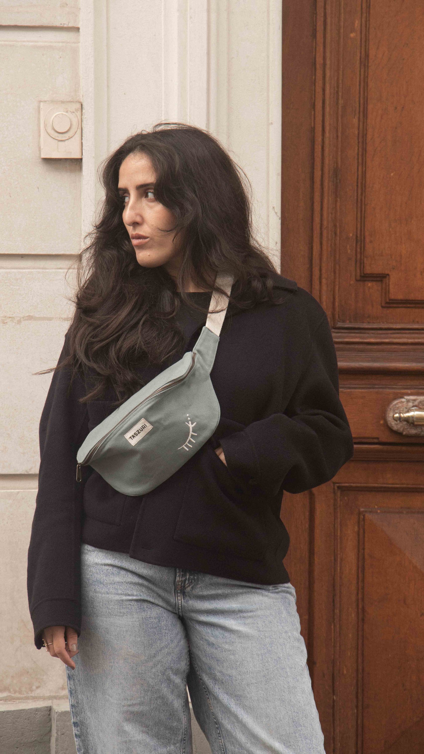 Sac banane azel vert sauge - vue portee