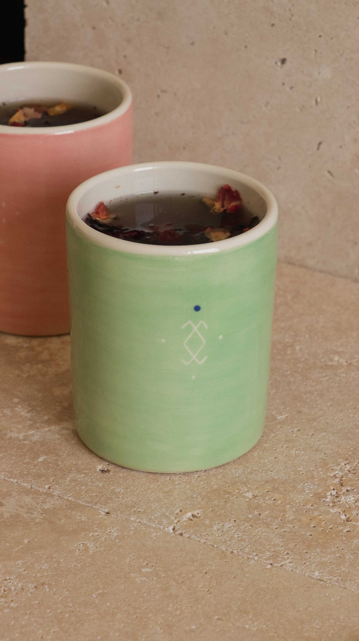 RIF - Mug en céramique artisanal vert sauge
