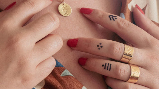 Tatouages amazighs : 6 symboles qui célèbrent la femme