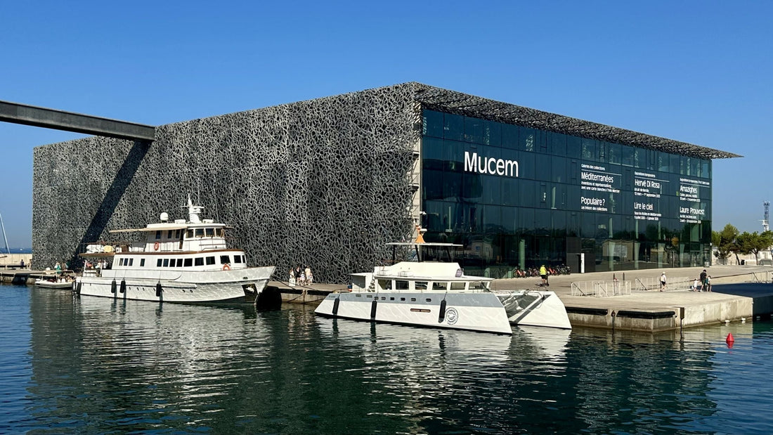 Les trois pépites du moment : Amira Louadah, la librairie du Mucem et Yasmine Akaichi