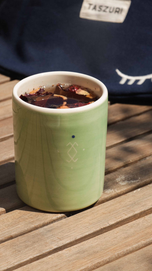 RIF - Mug en céramique artisanal vert sauge