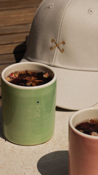 RIF - Mug en céramique artisanal vert sauge