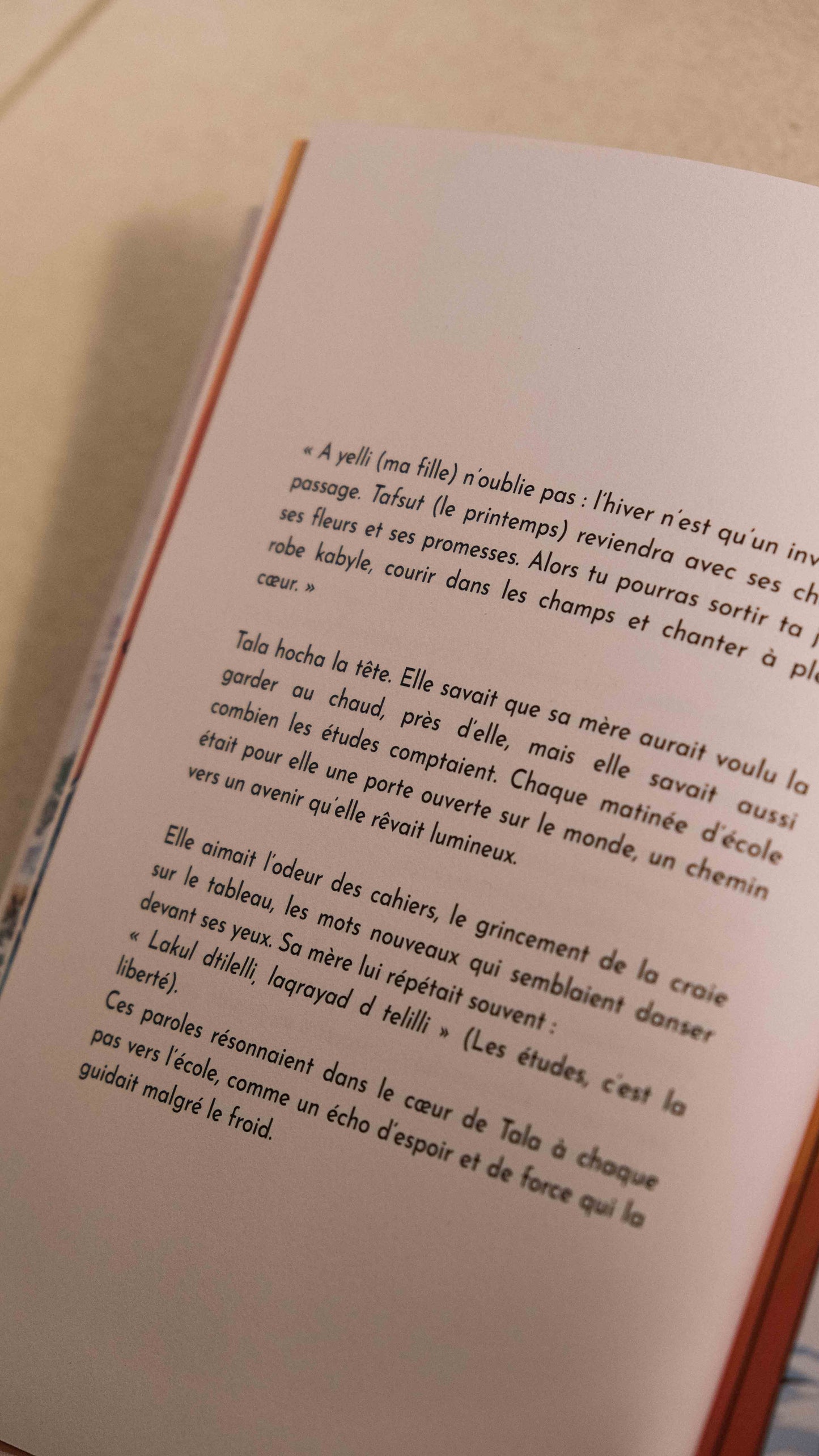 LIVRE 7 à 12 ans - Tala - La petite fille des montagnes de Kabylie par Drifa Khalfa